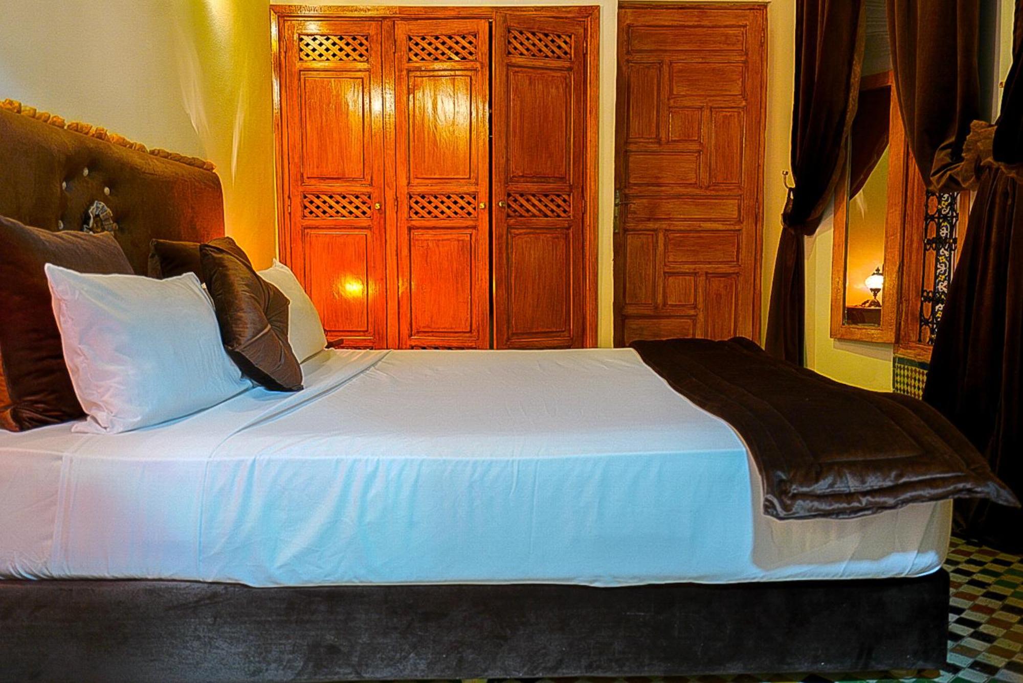 Riad Sahraui Fès Extérieur photo